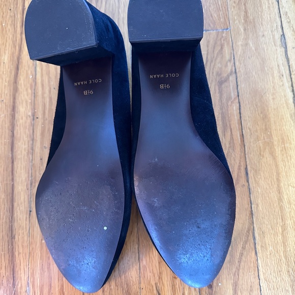 Cole Haan Signature Pumps - Picture 5 of 7